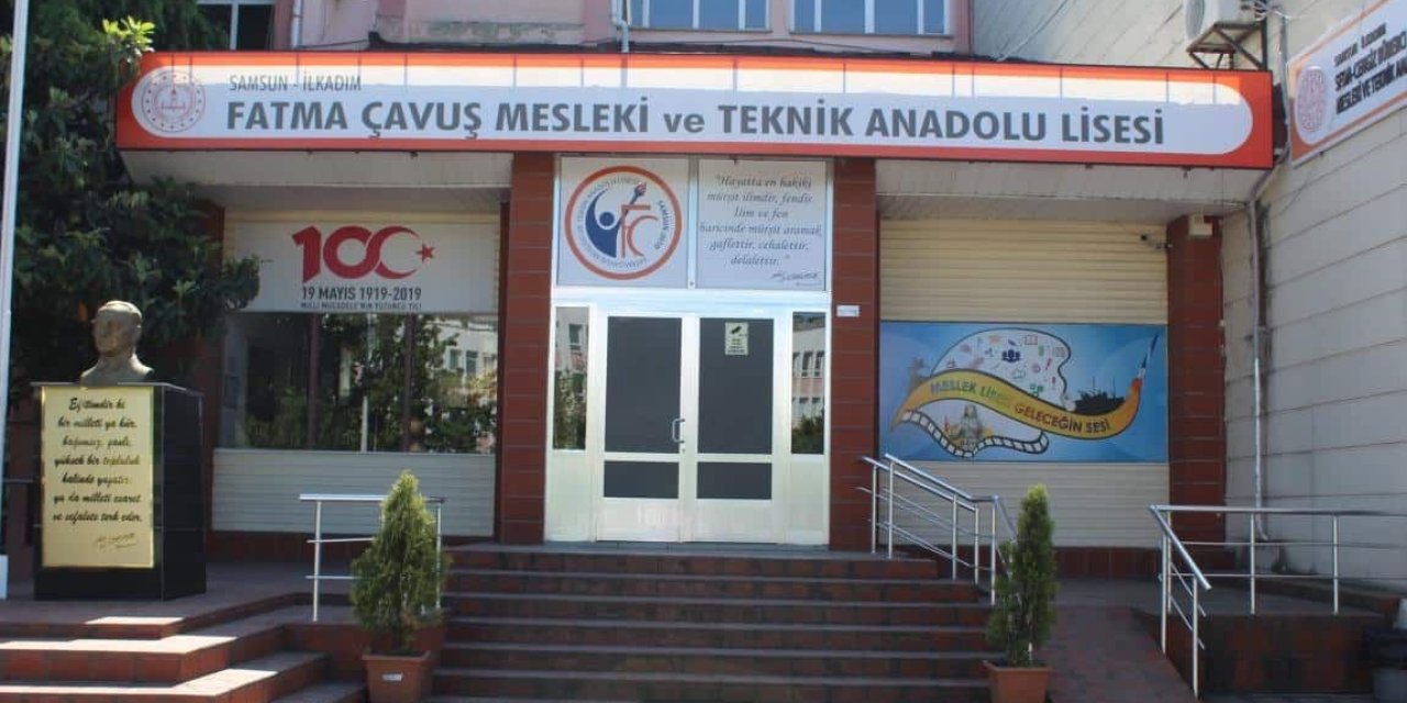 Samsun'da okul kantininden tavuk yiyen 3 öğrenci hastanelik oldu