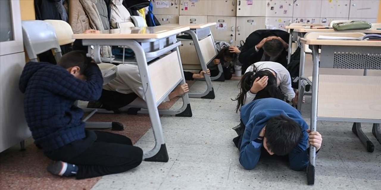 MEB 81 ilde tahliye tatbikatı düzenleyecek