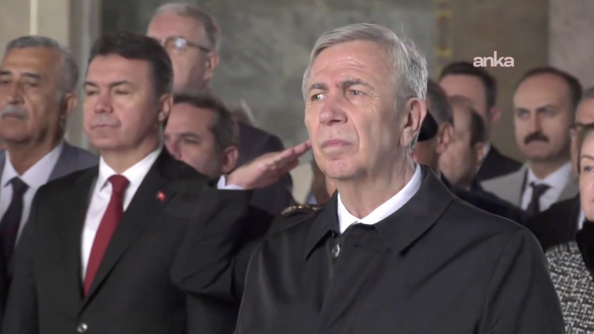 Mansur Yavaş ve Başsavcı Anıtkabir'de bir araya geldi