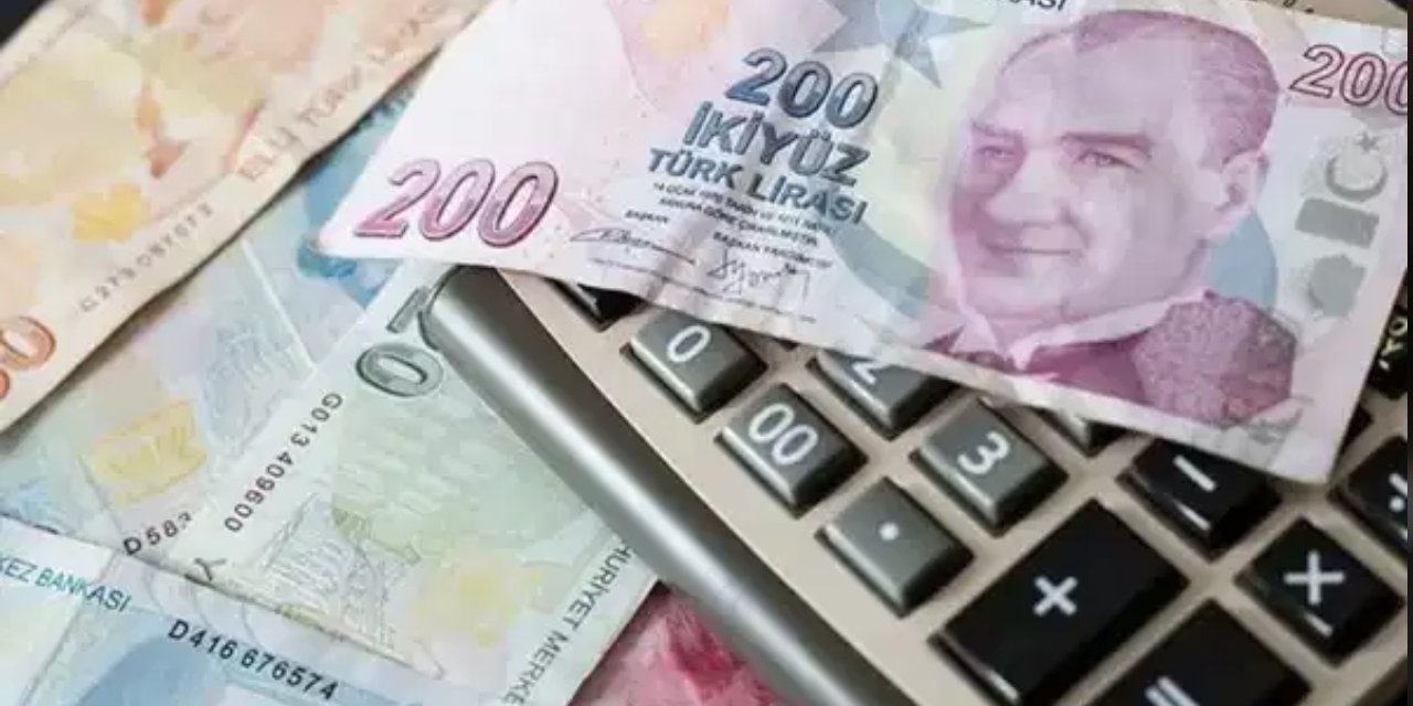 Asgari ücrete ne kadar zam yapılacak? Tüm olası senaryolar listelendi