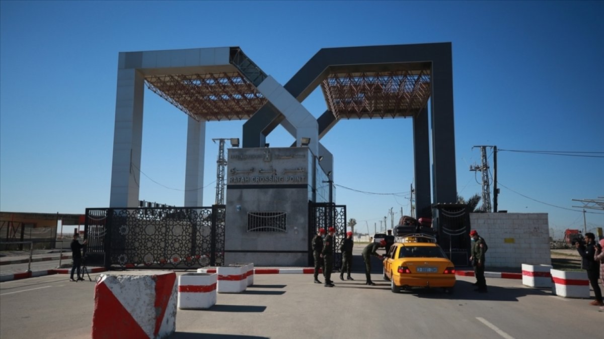 İsrail, Refah Sınır Kapısı'nı açıyor