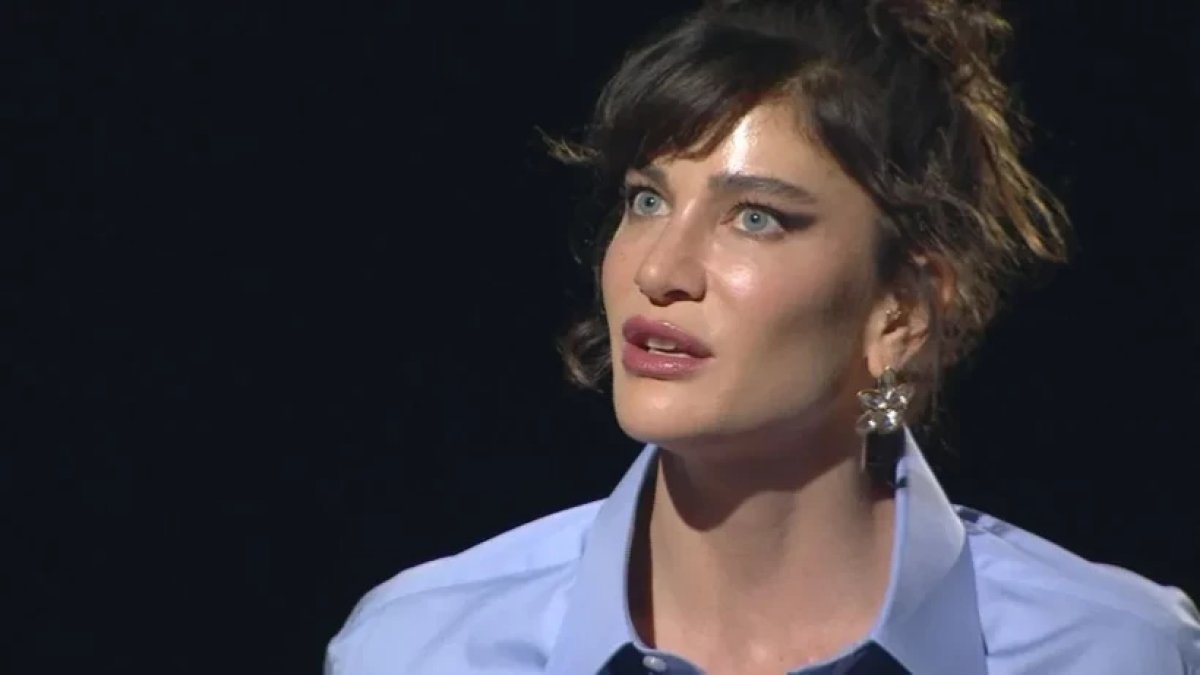 Berrak Tüzünataç sessizliğini bozdu