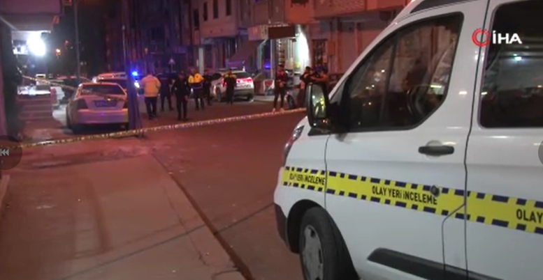 Esenyurt’ta kahvehaneye silahlı saldırı