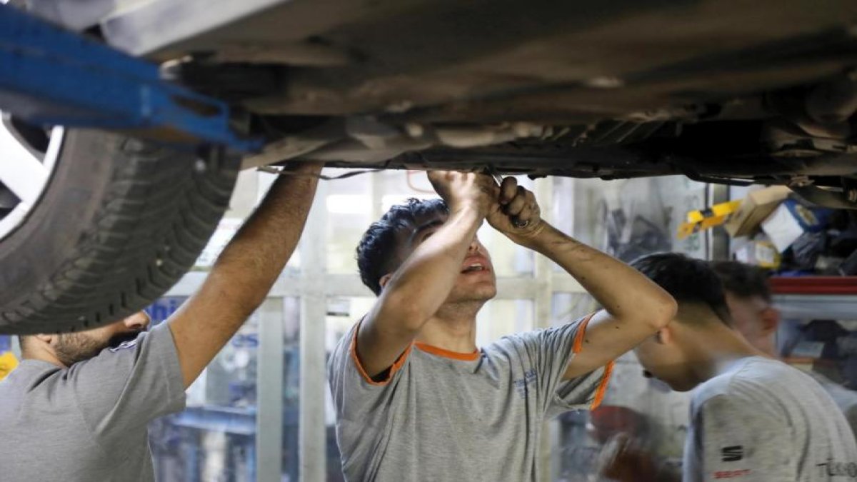 Staj ve çıraklık süreleri emeklilik başlangıcı sayılacak mı? Gözler Meclis'te