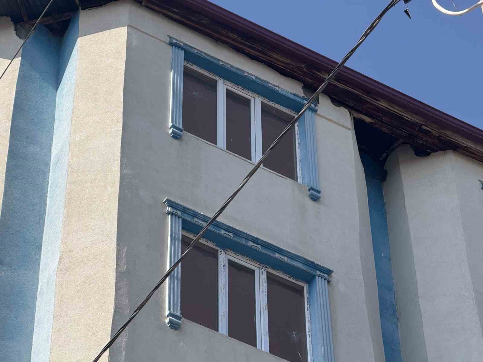 Iğdır'da 5 katlı binaya silahlı saldırı