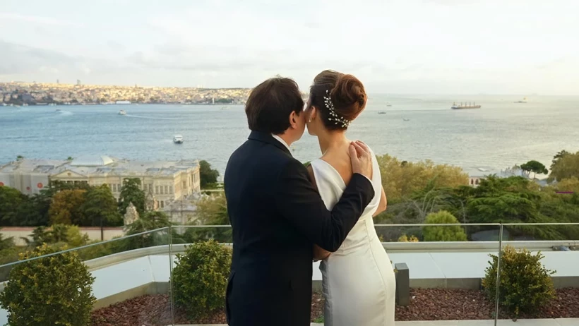 Ünlü sanatçı dünyaevine girdi