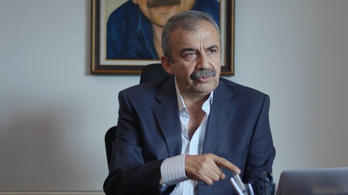 Sırrı Süreyya Önder'in kızı babasının mirasını açıkladı