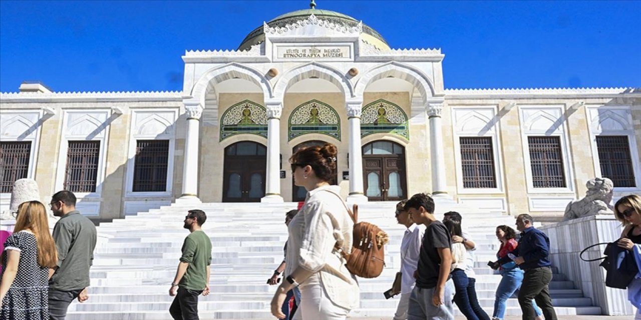 Macaristan'dan dikkat çeken hamle: Putin, Trump zirvesi için Budapeşte'ye gelebilecek!