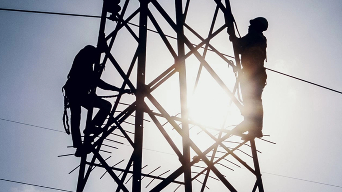 Mardin'de elektrik akımına kapılan işçi hayatını kaybetti