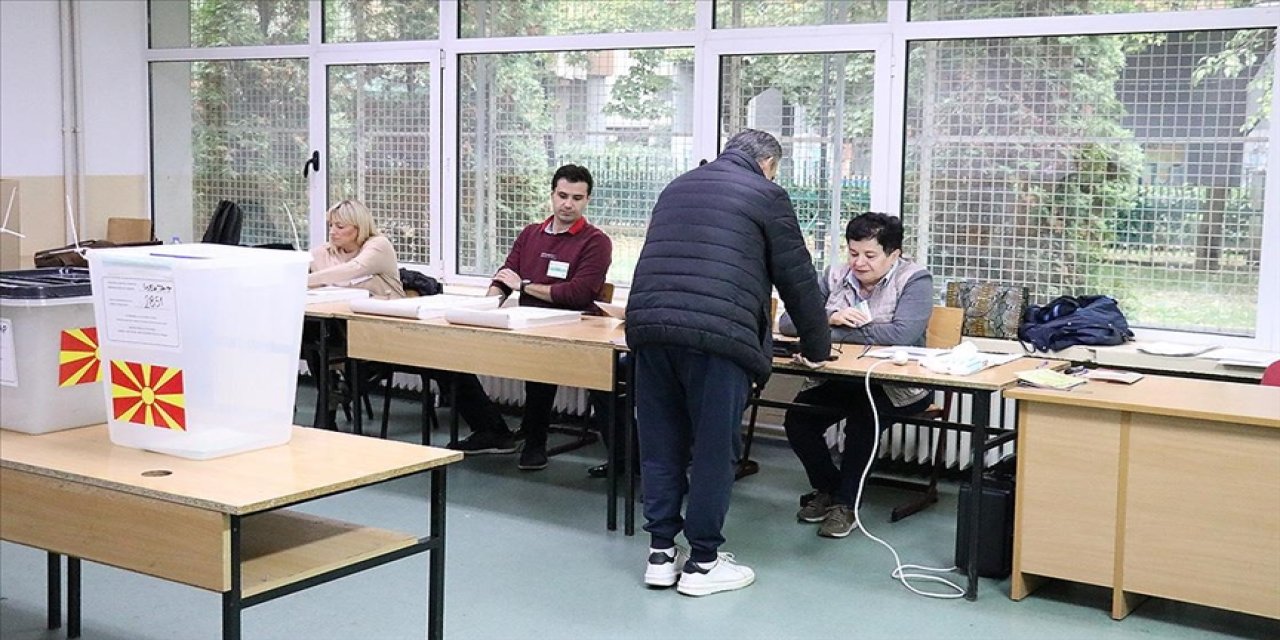 Kuzey Makedonya sandık başında: 1,8 milyon seçmen oy kullanıyor