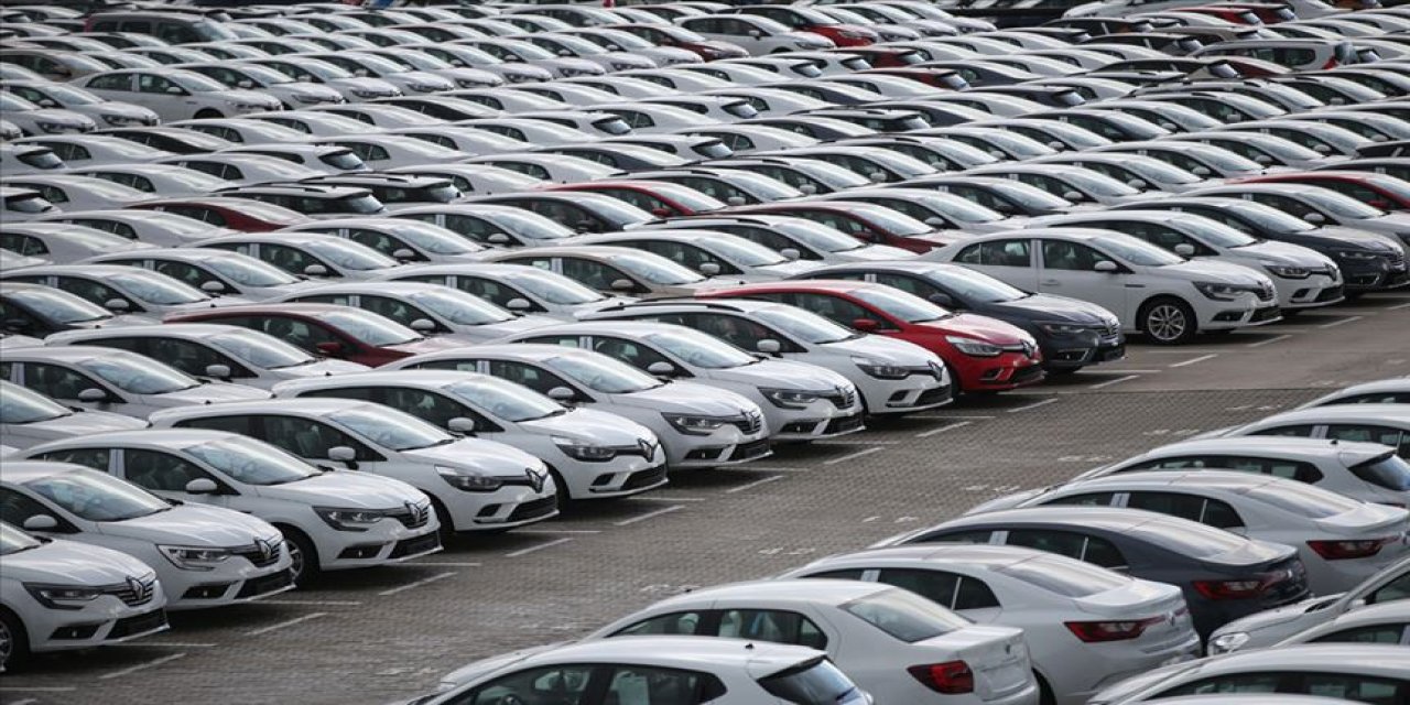İkinci el otomobil fiyatları açıklandı: Ortalama araba 1 milyon 58 bin TL! İşte model model son durum