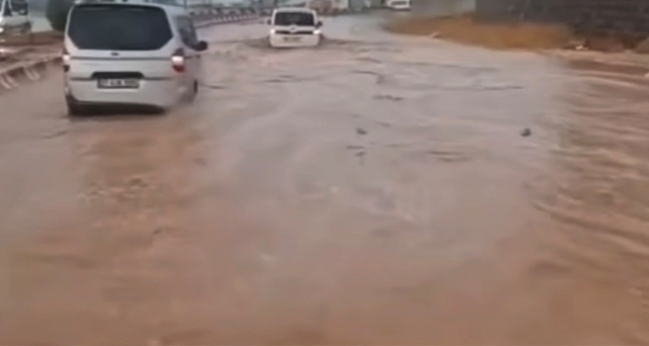 Gaziantep'te sokaklar göle döndü