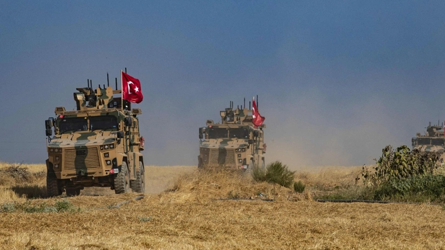 Irak ve Suriye tezkeresi Meclis'ten geçti