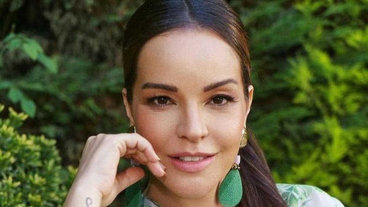 Bengü ve çocukları hortum ortasında kaldı: Denizde korku dolu anlar