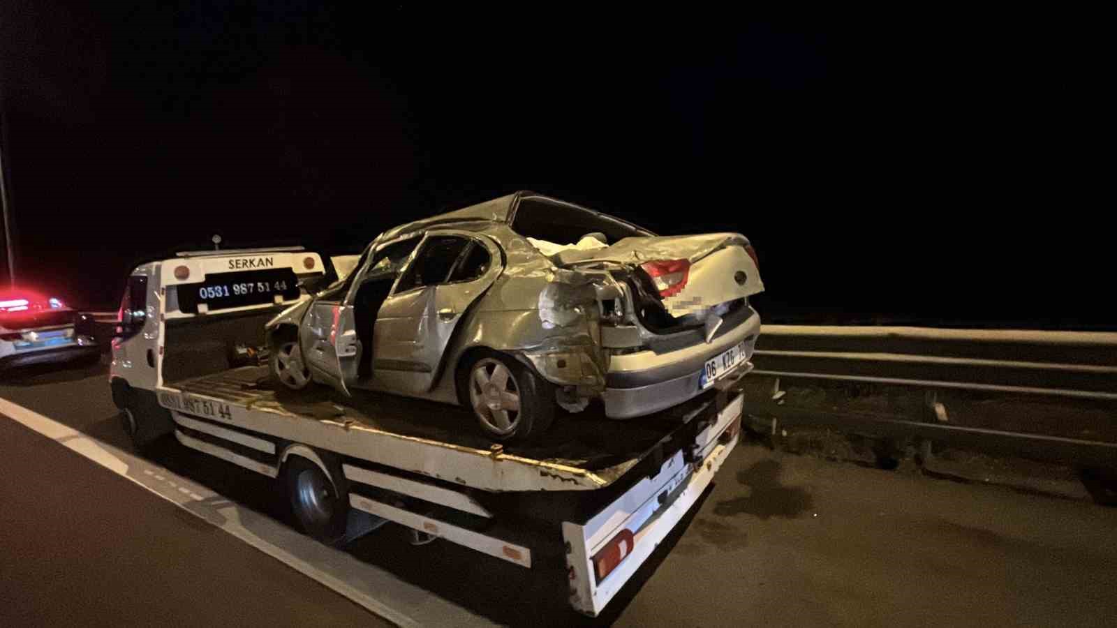 TEM Otoyolu'nda feci kaza