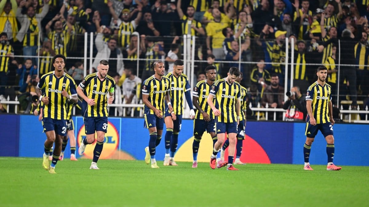 Fenerbahçe Gaziantep FK'yı 4-0 yendi