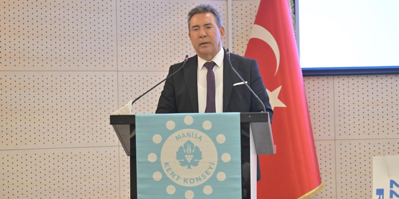 Manisa Kent Konseyi Başkanı Hakkı Bayraktar’dan Cumhuriyet Bayramı mesajı