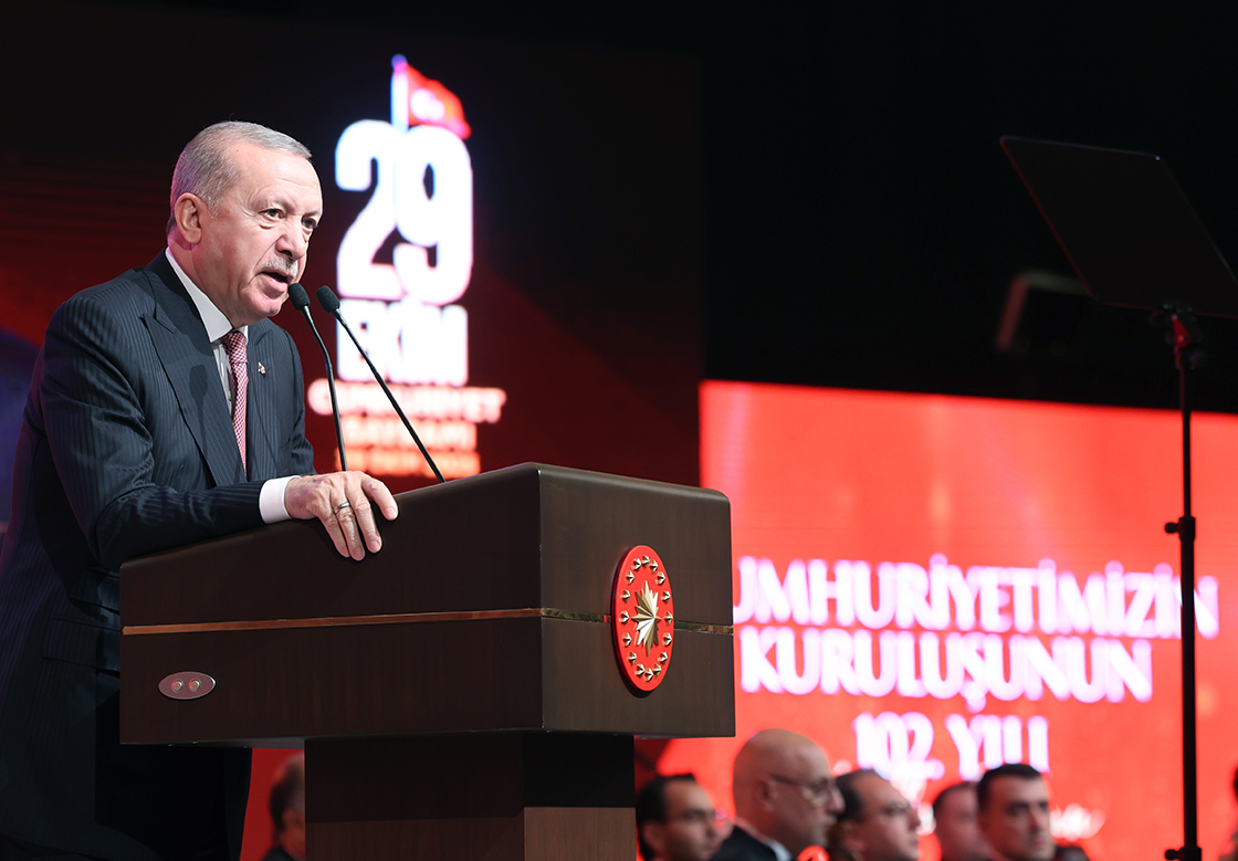 Erdoğan'dan Cumhuriyet'in 102'nci yılı mesajı