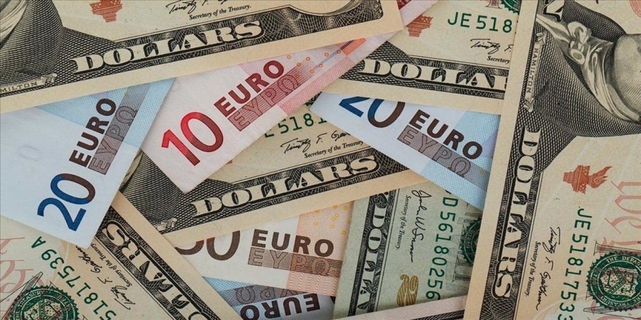 Dolar ve Euro güne yükselişle başladı