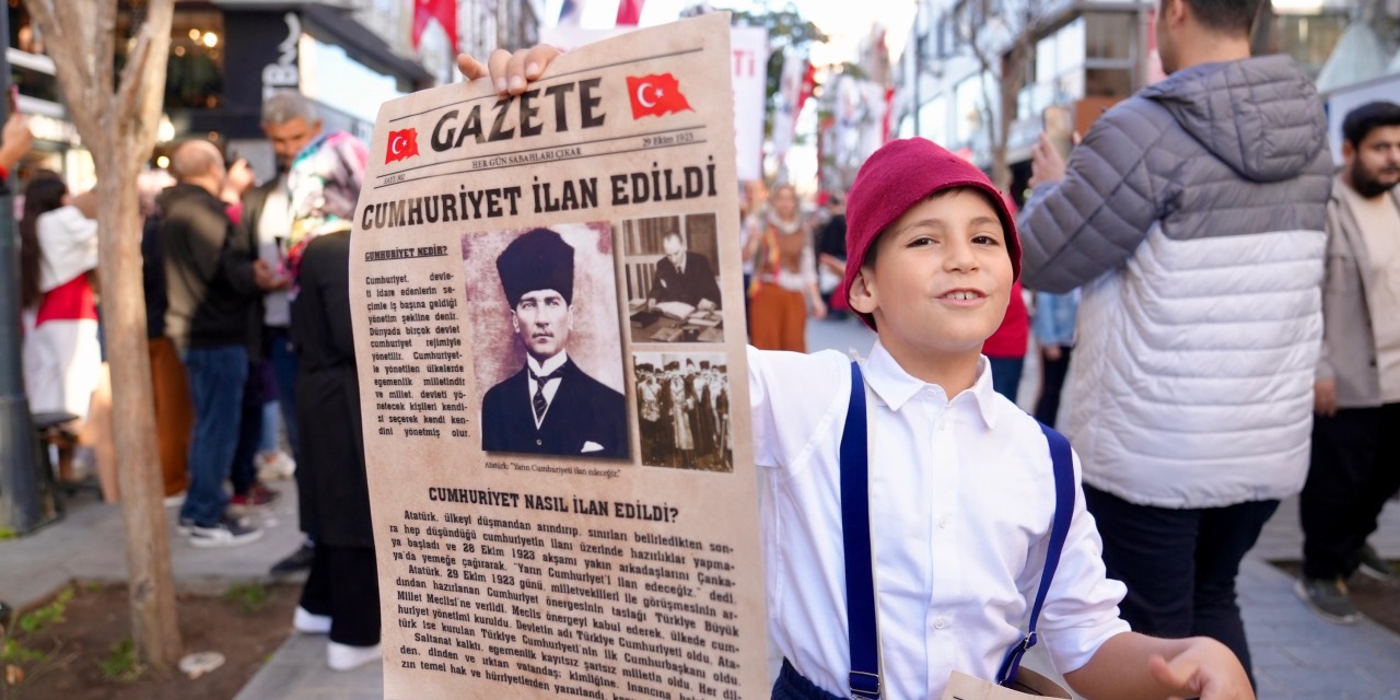 Avcılar'da Cumhuriyet Bayramı kutlandı