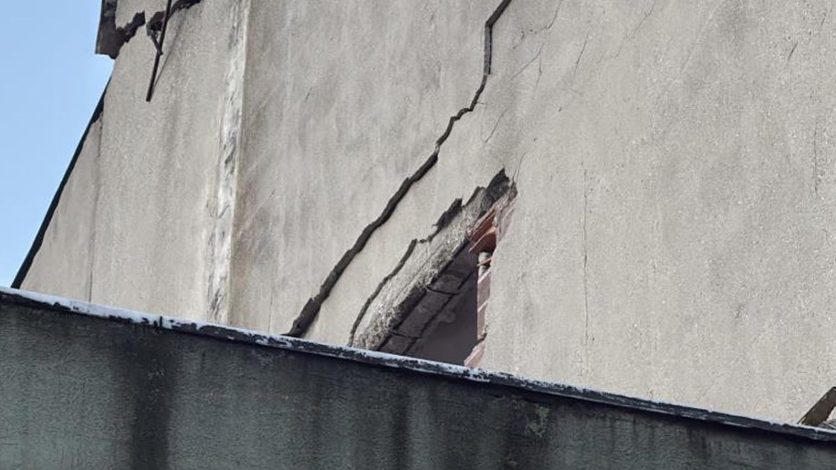 Küçükçekmece’de termosifon bomba gibi patladı