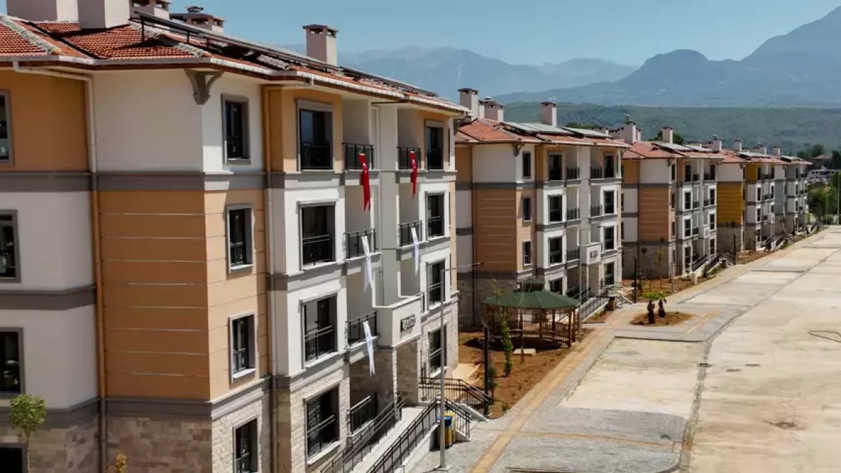 500 bin sosyal konut projesinin detayları açıklandı! İşte daire tipleri, fiyatlar ve taksitler