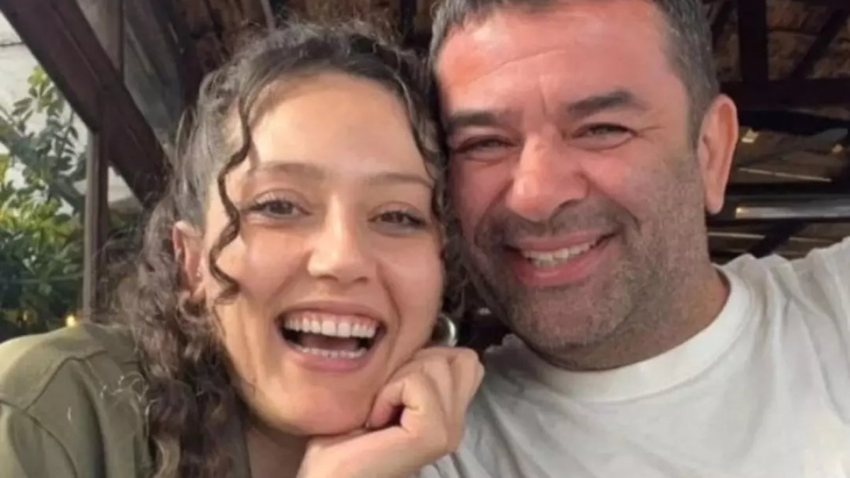 Bülent Şakrak 16 yaş küçük sevgilisinin doğum gününü kutladı