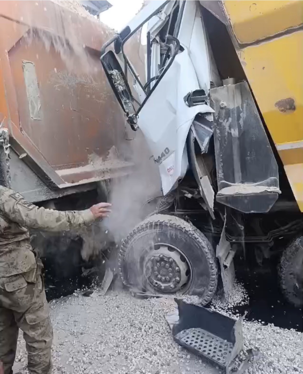 Mardin'de feci kaza: Sürücü hayatını kaybetti