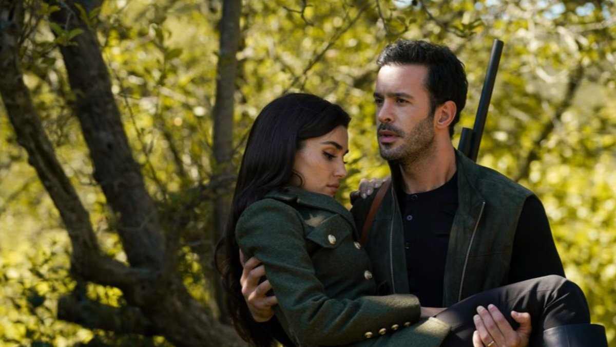 Aşk ve Gözyaşı dizisinde kriz sürüyor: Bir isim veda etti