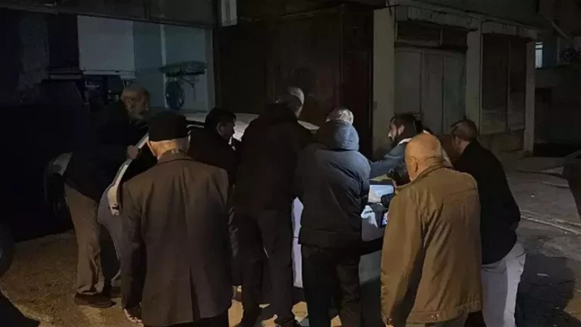 Sivas’ta 76 yaşındaki adam evinin garajında ölü bulundu