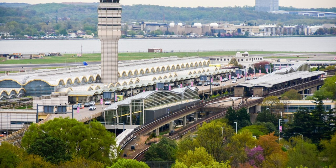 ABD’de Havalimanı’nda bomba ihbarı: 190’dan fazla uçuş durduruldu