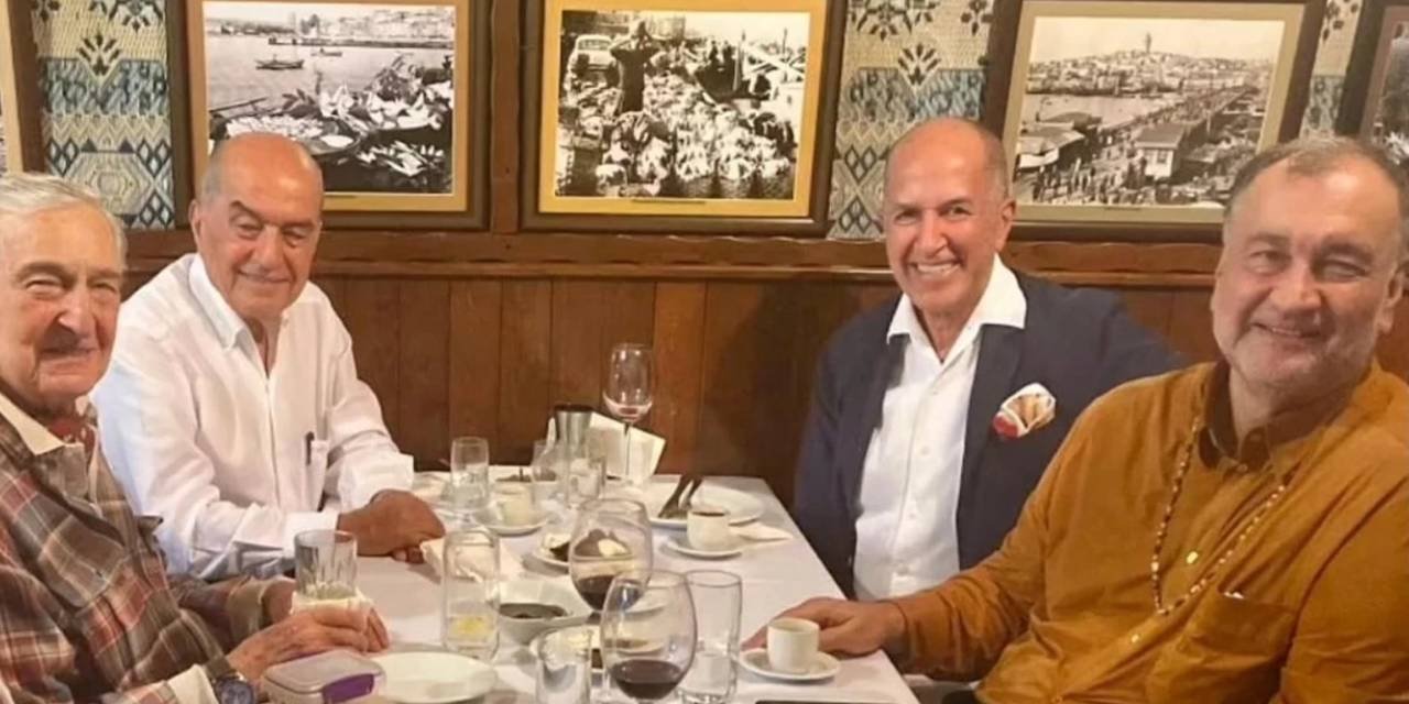 Türkiye'nin en zengin iş insanları aynı masada: Bu masadaki toplam servet 320 milyar TL!