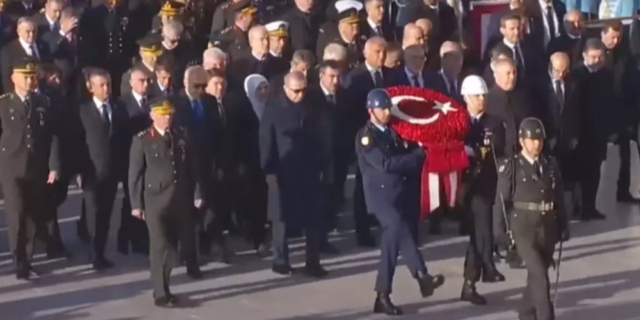 10 Kasım’da gözler Anıtkabir’deydi! Devlet erkanı Ata'nın huzurunda