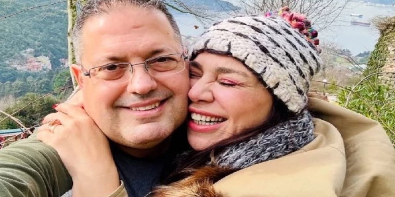Yeşim Ceren Bozoğlu, 30 yıl sonra çocukluk aşkıyla bir araya geldi