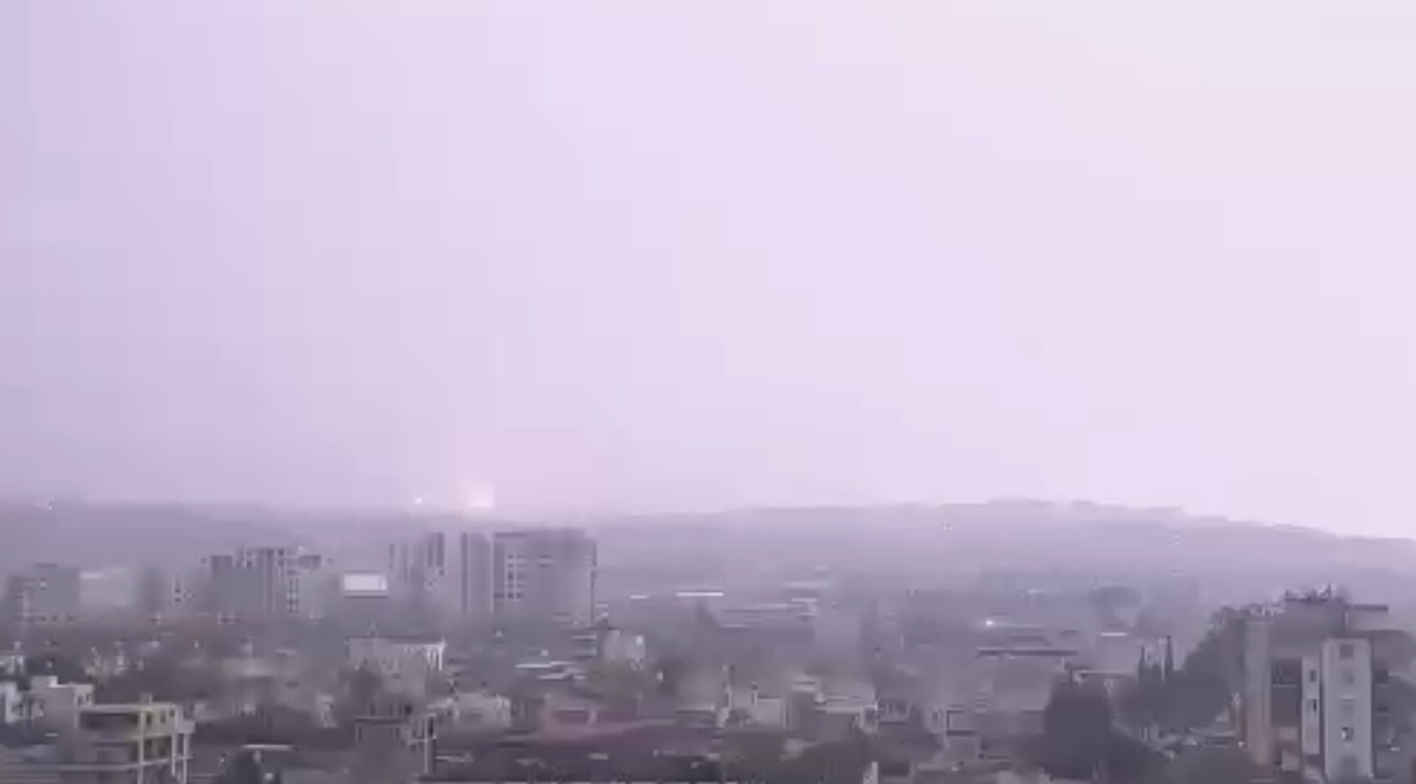 Hatay'da yıldırım düşme anı