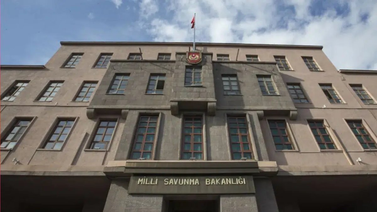 MSB: düşen askeri uçağın incelemesi başladı