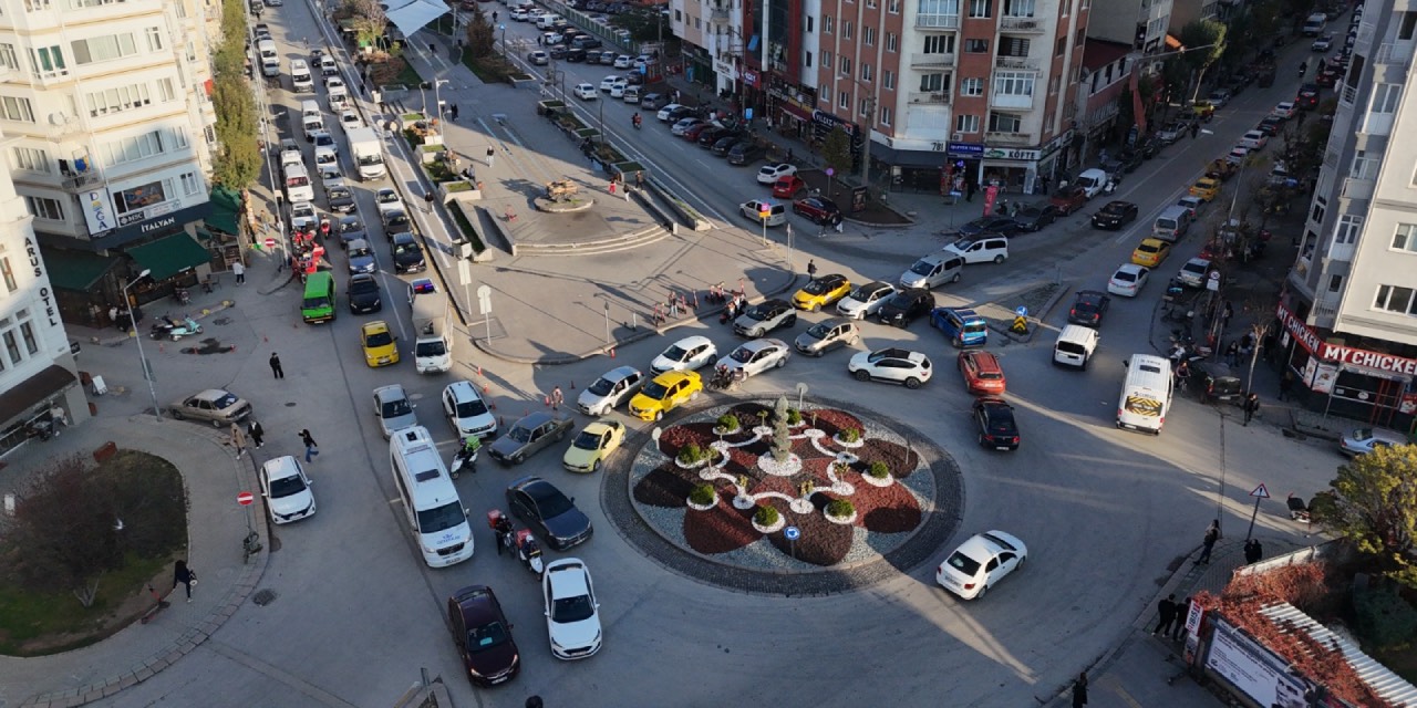 Eskişehir'in Haller Kavşağı’nda trafiği rahatlatacak yeni düzenleme