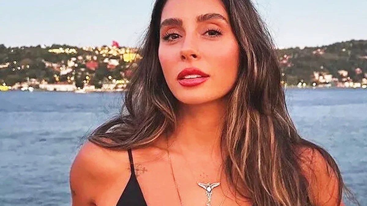 Yasemin Yürük telefonunu suya düşürdü: Hemen atladı