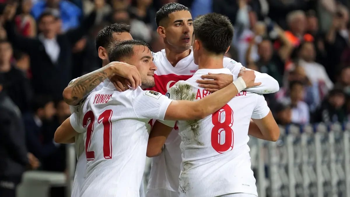 A Milli Takım'a Bulgaristan ve İspanya maçları öncesinde şok: Emirhan Topçu kadrodan çıkarıldı!