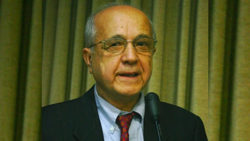 Türk basınının duayeni Doğan Pürsün hayatını kaybetti