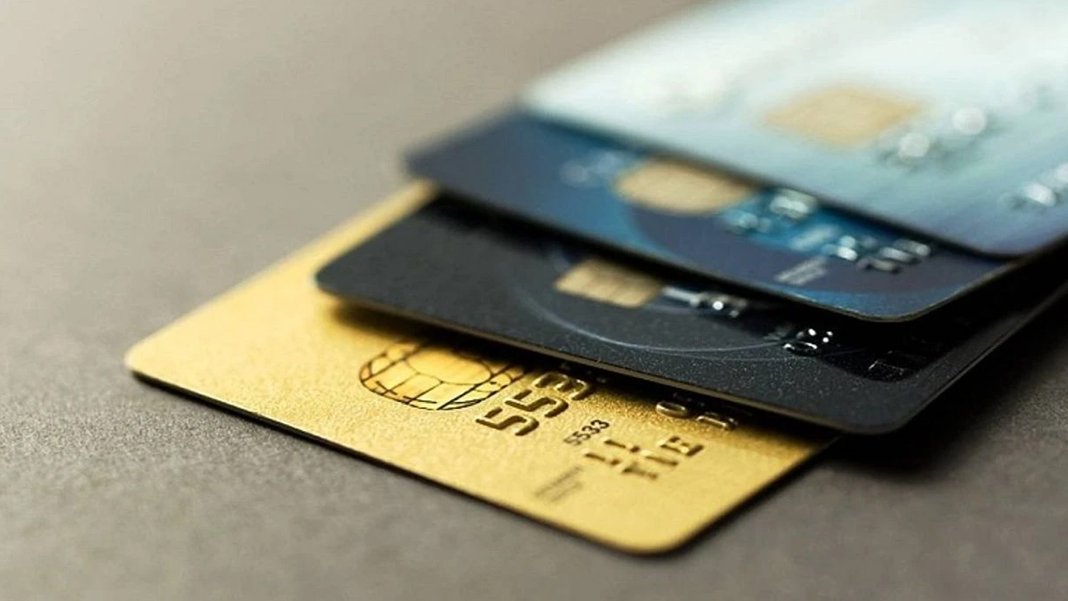 Kredi kartında asgari ödeme tuzağı: Uzmanlardan korkutan bileşik faiz uyarısı