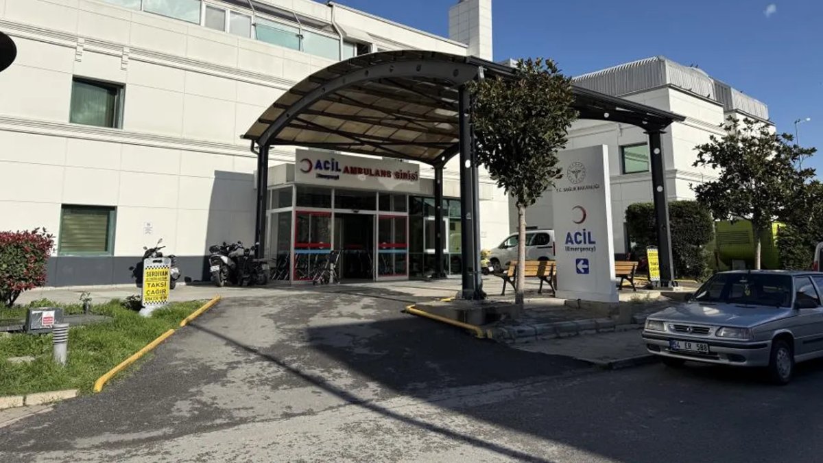 Sakarya’da kız öğrenci yurdunda zehirlenme şüphesi: 14 öğrenci hastaneye kaldırıldı