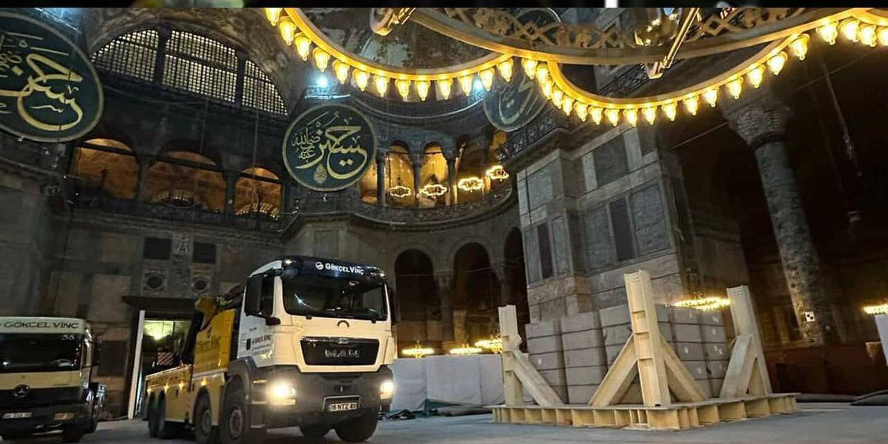 "Ayasofya'ya kamyon girdi" paylaşımlarına açıklama geldi