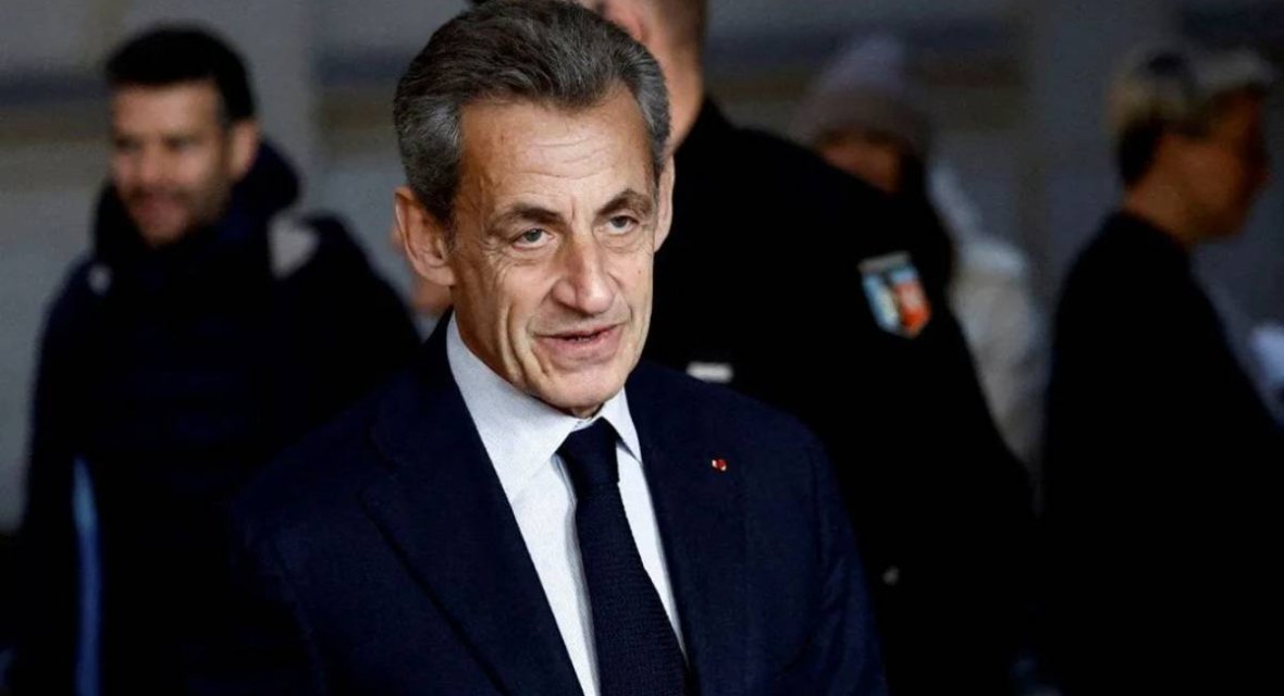 Sarkozy’den 216 sayfalık kitap: Bir mahkumun günlüğü raflara çıkıyor