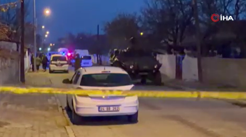 Erzincan’da dehşet! Baba ve oğlu evde ölü bulundu