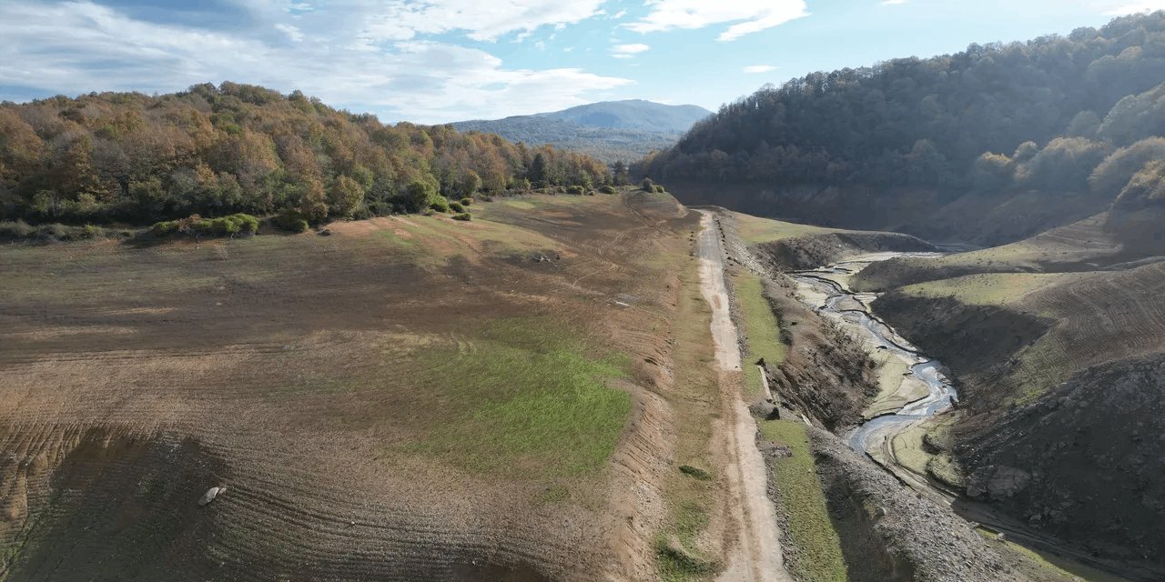 Yalova'nın 13 günlük suyu kaldı! Hangi saatler arasında kesinti yapılacağı açıklandı