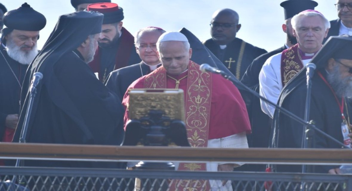 Papa 14.Leo İznik’te: 1700 yıl sonra Papa ve Bartholomeos yan yana dua etti!