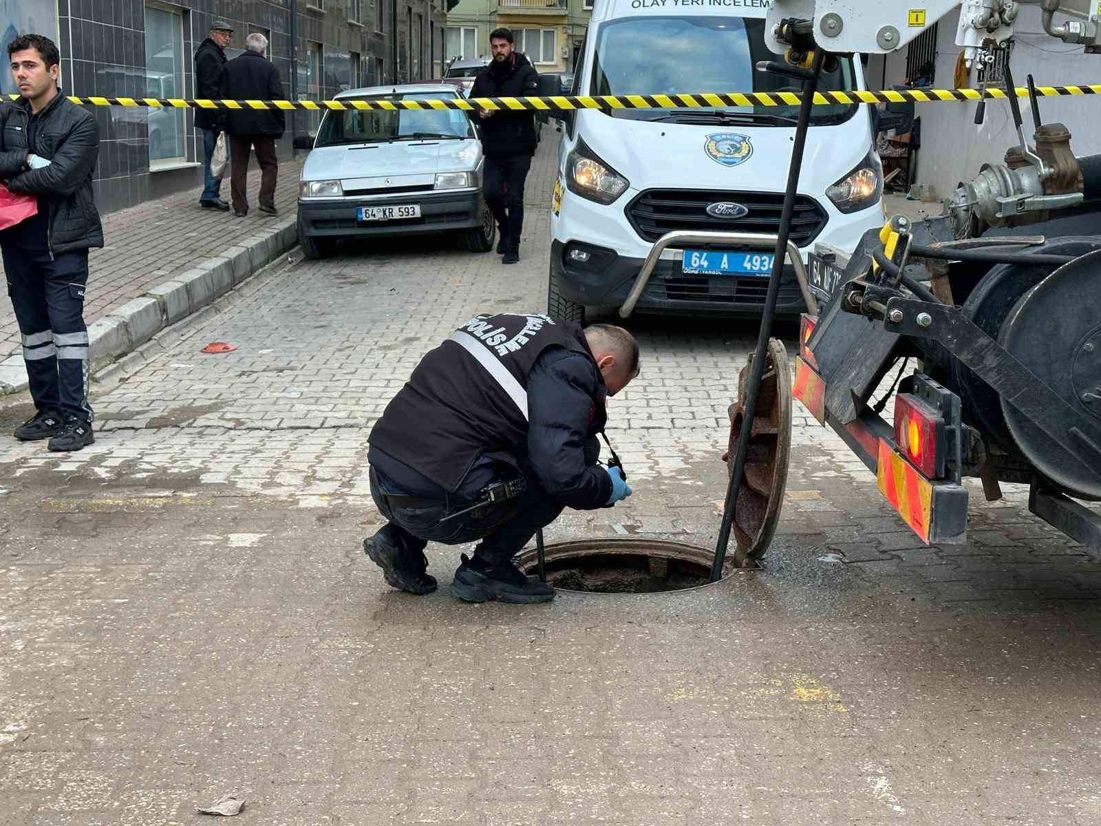 Kanalizasyonda cenin bulundu