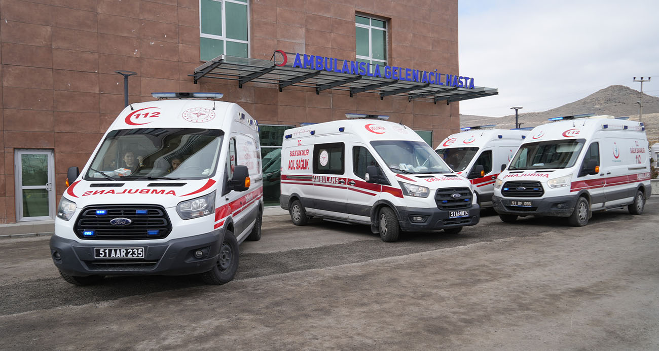 Tavuk döner alarmı! 3 öğrenci hastaneye kaldırıldı