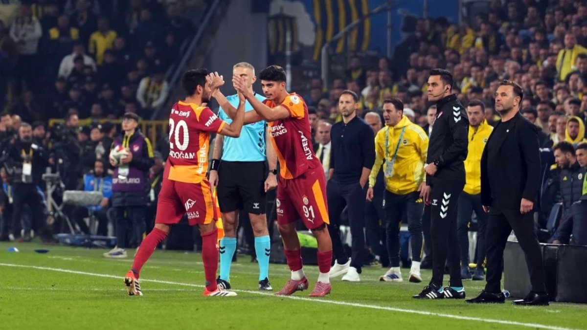 Derbinin faturası genç futbolcuya kesildi: Galatasaray taraftarından sert eleştiri
